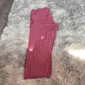 Women’s  Lululemon Pink Align Leggings